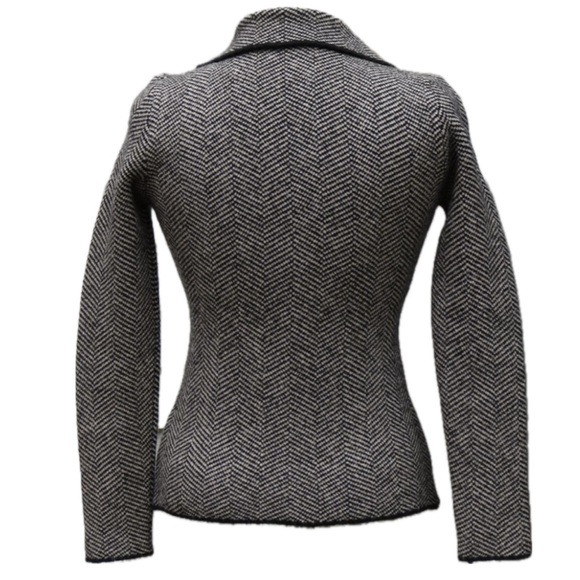 SusyMix Italy Wool Blend Herringbone Fitted Jacket. Stretchy. Warm. - Picture 9 of 11